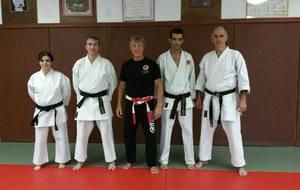  SELF DEFENSE KRAV MAGA - KARATE