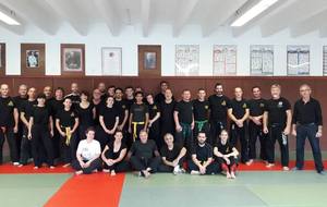 SPORTS DE COMBAT SELF-DEFENSE / KRAV MAGA Les Stages par ceinture
