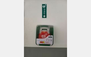 DEFIBRILLATEUR...DEA