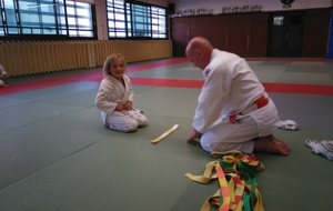  Remise de ceintures Juin 2016: Manon, ceinture Blanche/Jaune