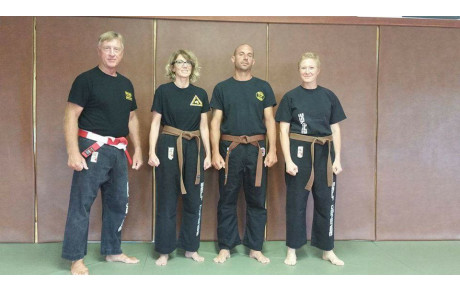 SPORTS DE COMBAT SELF  DEFENSE / KRAV MAGA