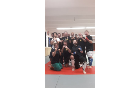 SELF DEFENSE KRAV MAGA 