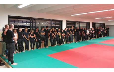 KRAV MAGA/SELF DÉFENSE