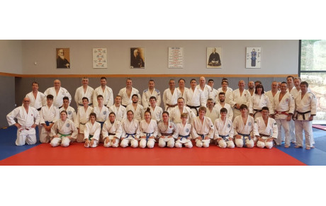 JUDO JU JITSU SELF DEFENSE STAGE KATA