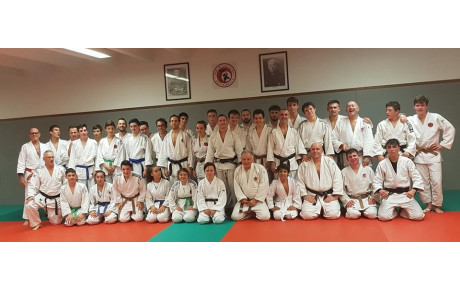 JUDO JU JITSU SELF DEFENSE  ENTRAINEMENT DE MASSE