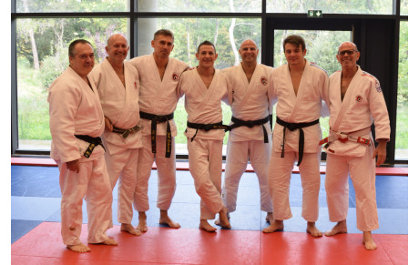 JUDO JU JITSU SELF DEFENSE JOUNEE DES CEINTURES NOIRES SOUVENIR BERNARD MIDAN