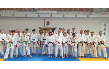 JUDO JU JITSU SELF DEFENSE: STAGE KATA