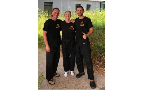 Krav maga PRALON Fabien 3ème Dan- MANDREA Magali et BOUZIYANI Nasredinne 2ème Dan 